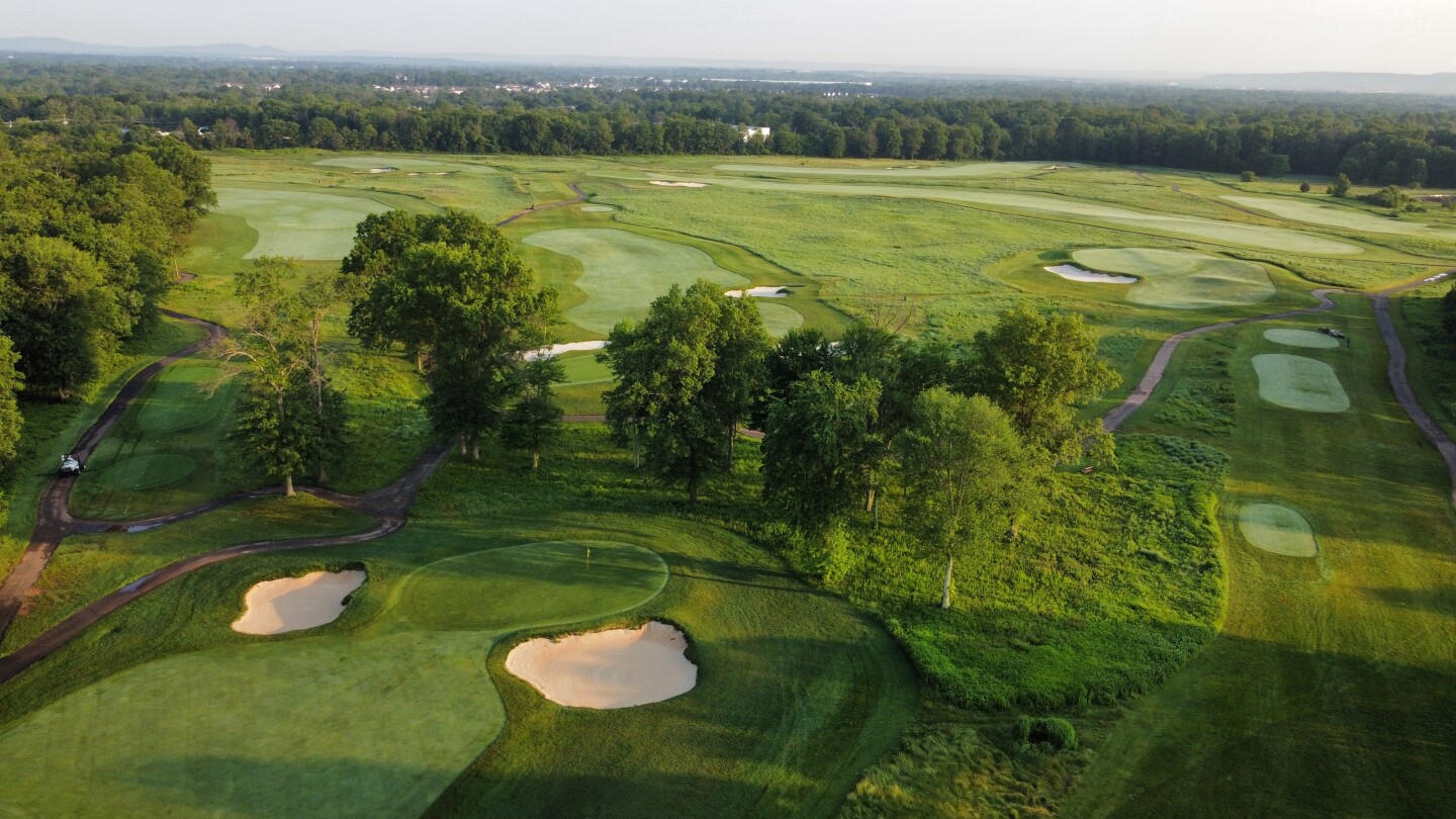 Royce Brook Golf Club (East Course) photo 1